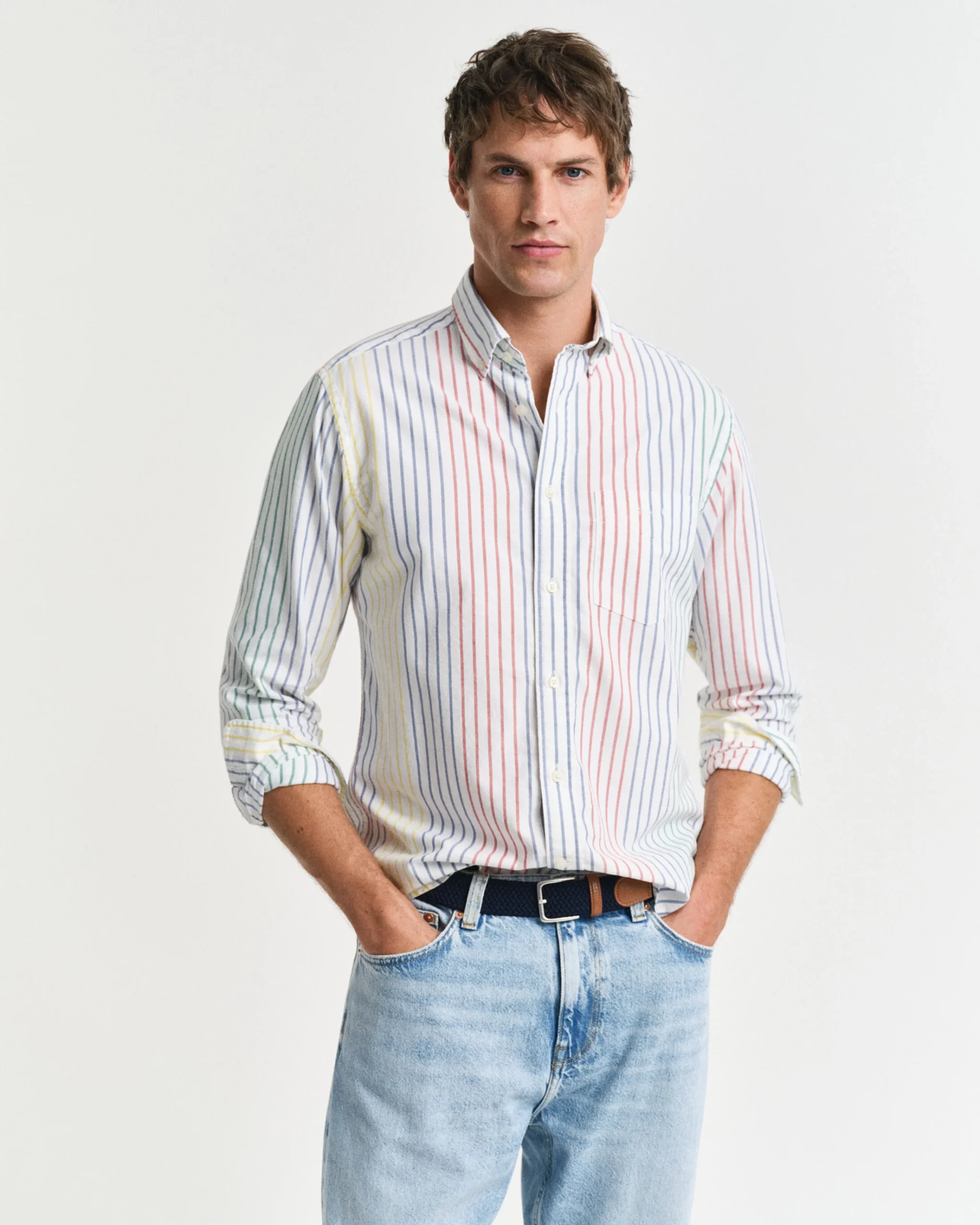 time__1733137825__202501-3250054-105-model-fv-1 GANT REG ARCHIVE OXF MULTI STRIPE SHIRT - Billede 1